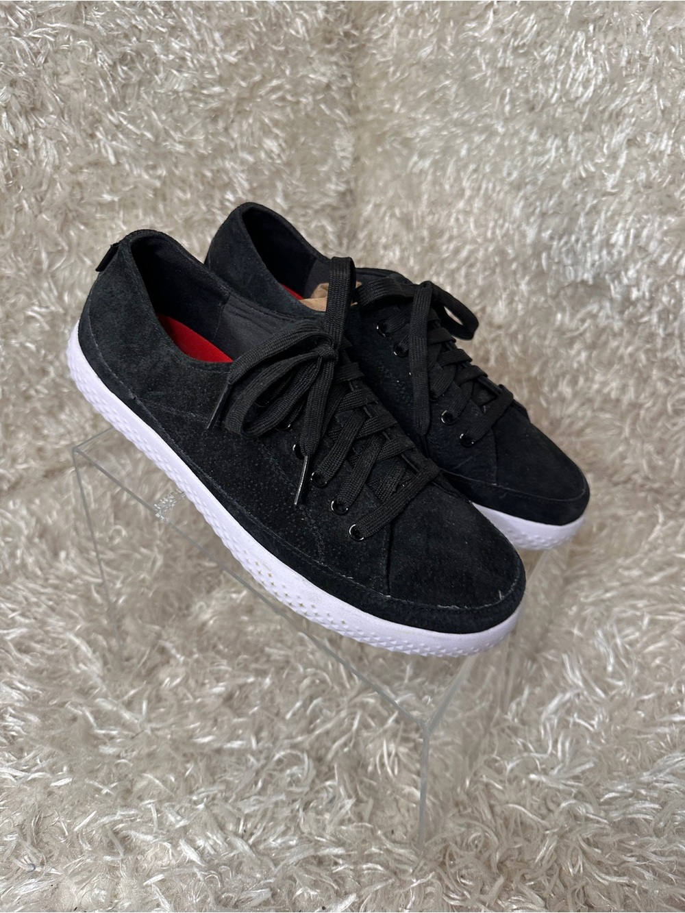 Skechers Black Suede Low-Top Lace-Up Sneakers Women's Size 7